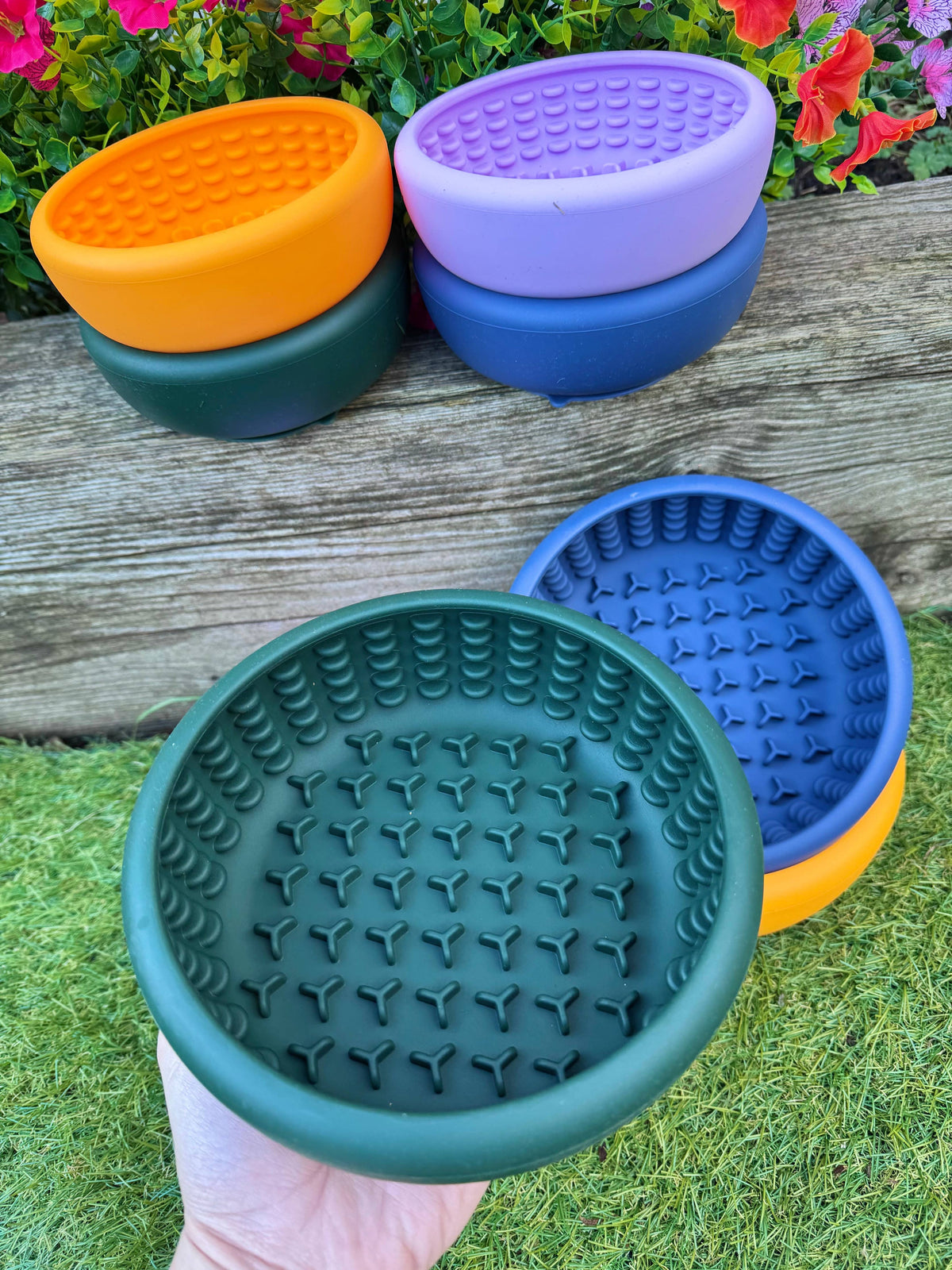Tyre Trek Enrichment Bowl